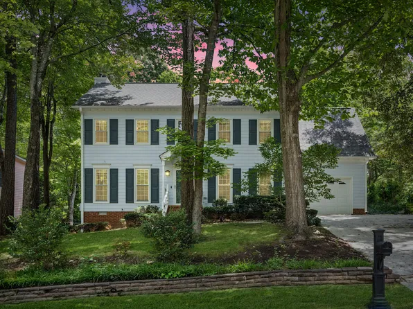 102 Canyon Run, Cary, NC 27513