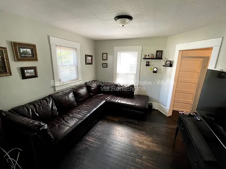 830 S Fern St — Photo 4