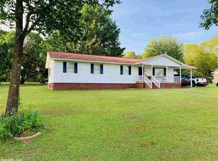 127 Green Willow Ln, Searcy, AR 72143