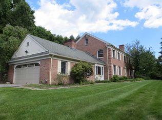 8 Sundance Rd, Lagrangeville, NY 12540