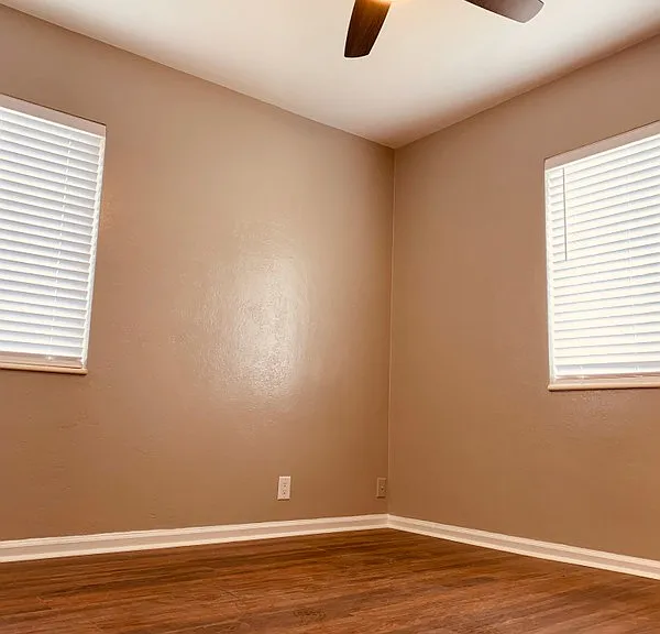 225 E Westminster Ave #1 — Photo 4