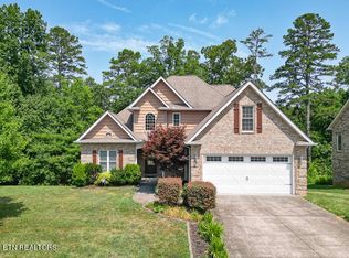 141 Crossroads Blvd, Oak Ridge, TN 37830