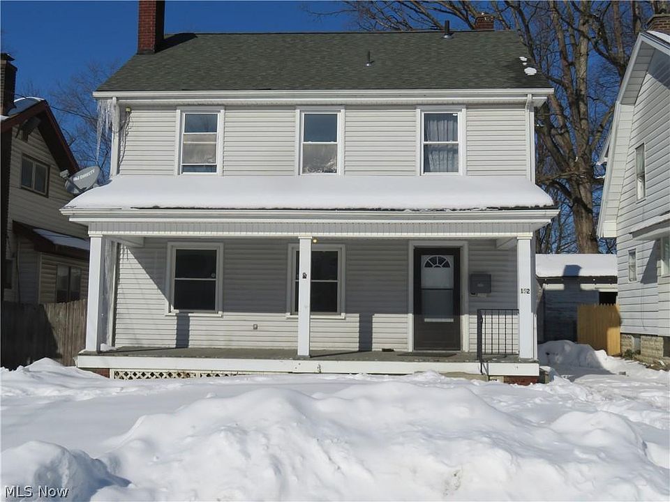 1st image of 152 E Auburndale Ave