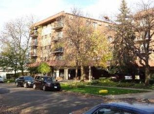2333 N Neva Ave #101, Chicago, IL
