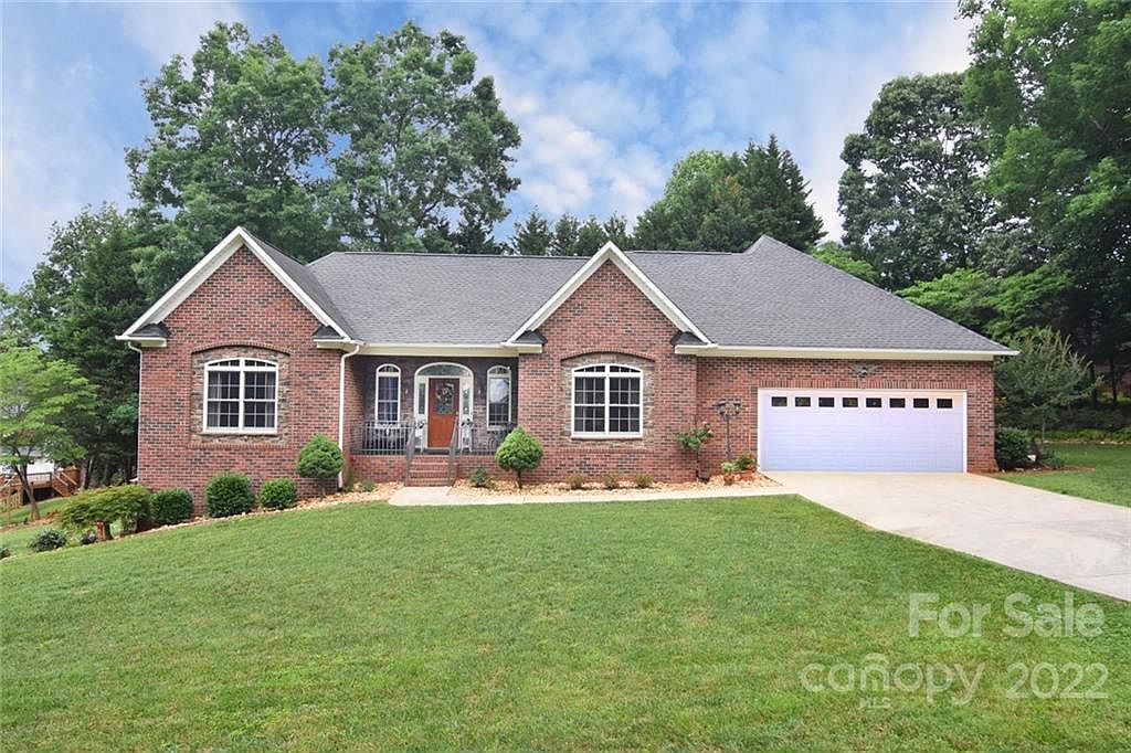 1265 Brookstone Dr Hickory NC 28602 Zillow