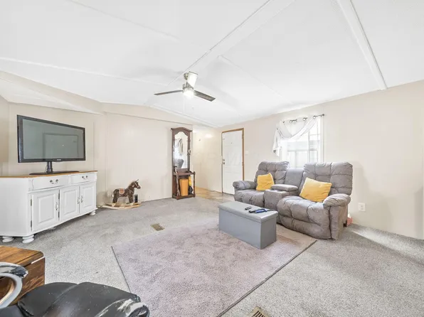 114 Evergreen Ave, Circleville, OH 43113