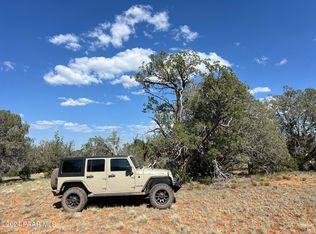 42 Indian Springs Rd, Ash Fork, AZ 86320