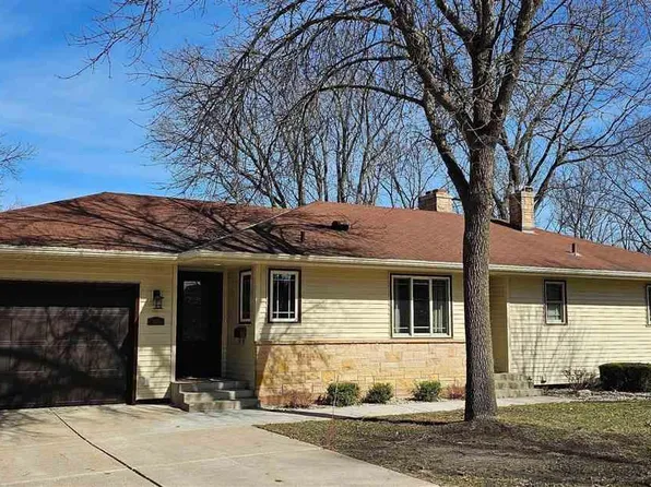 417 Summit Ave, New Ulm, MN 56073