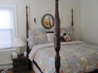 31 Elmgrove Ave, Providence, RI 02906