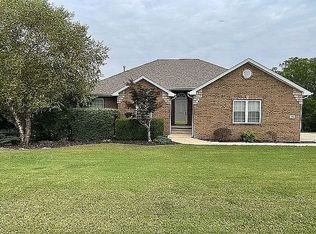 170 Whitetail Dr, Walnut Shade, MO 65771