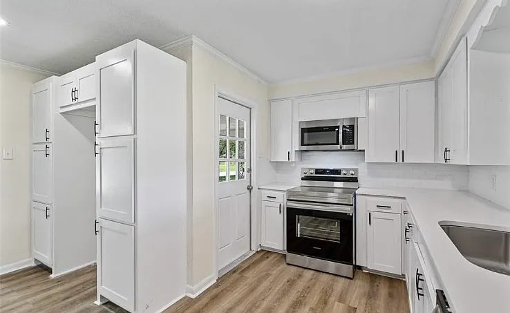 1623 Success St — Photo 6