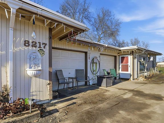 2nd image of 8217 E Valleyway Ave #8219