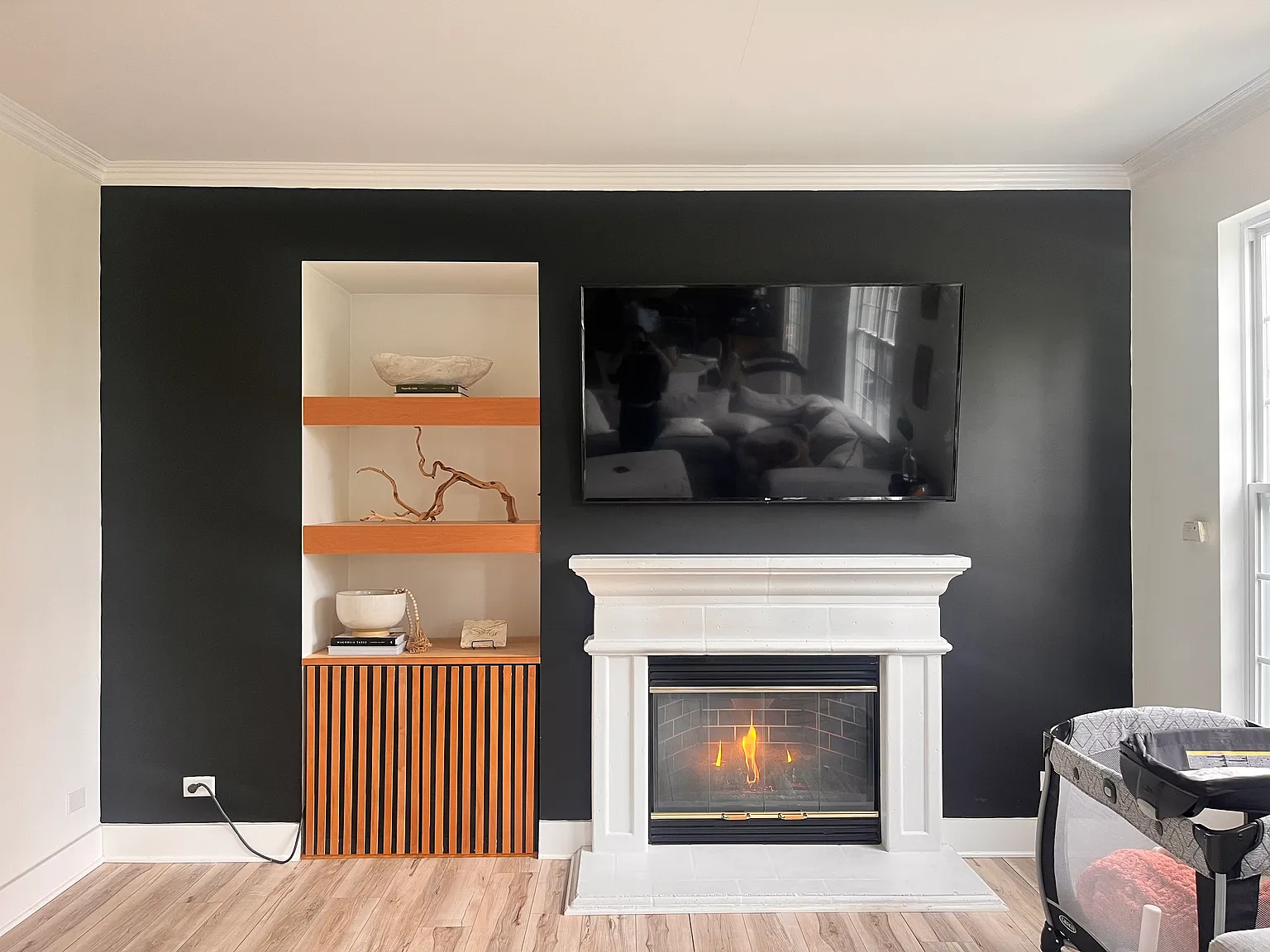 4 bed, 2572 sqft, $5,950 — Photo 4