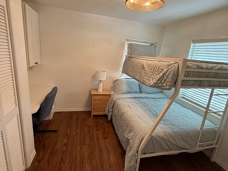 509 S Bayshore Dr #2 — Photo 10