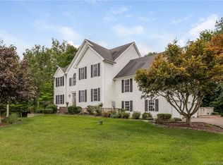 29 Cortland Pl, Oxford, CT 06478