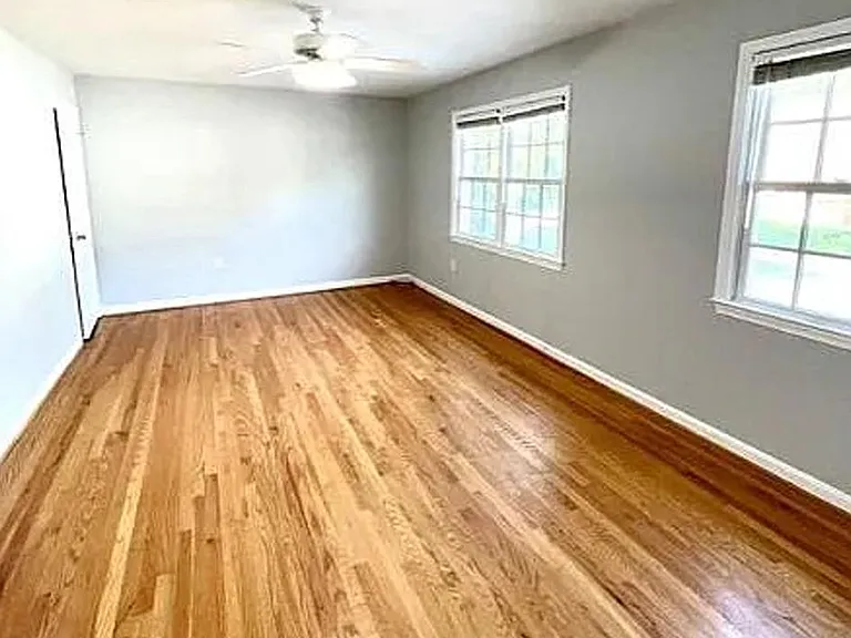 6633 McLean Ct — Photo 12