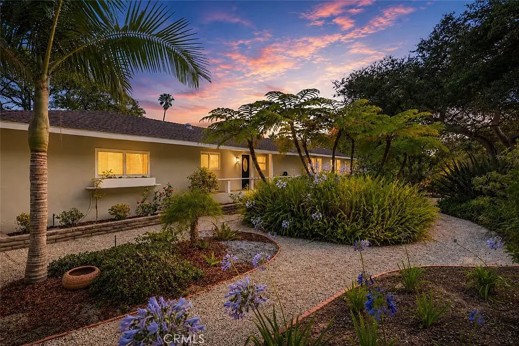 3 bed, 2300 sqft, $18,000 — Photo 1