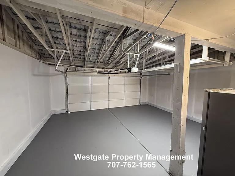 678 Holly Ave — Photo 17
