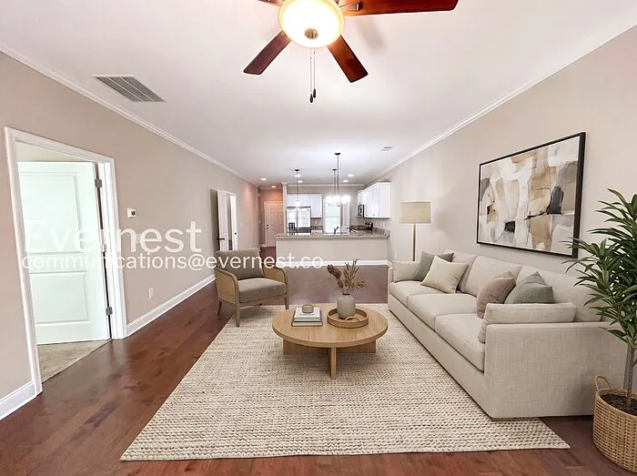 3 bed, 2.5 bath, 1700 sqft, $1,990 — Photo 4