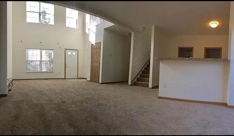 9166 Walker Park Dr — Photo 3