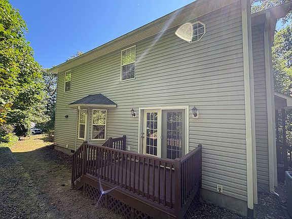 3rd image of 110 Wallalieu Rd