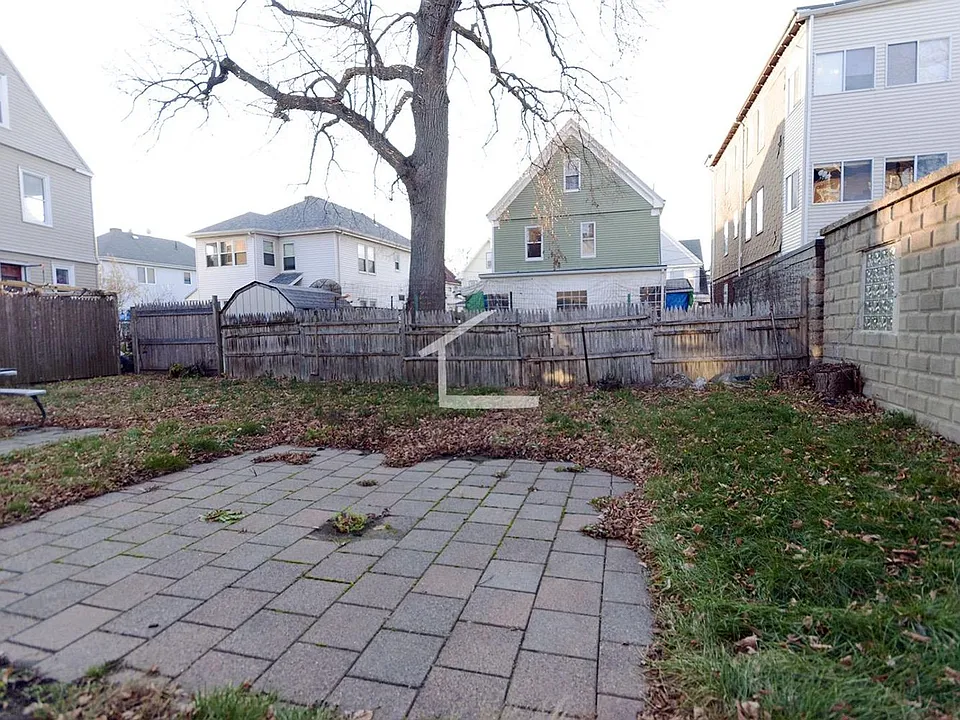 9 Haskell St