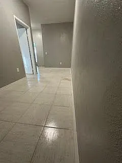 1 bed, 1.0 bath, 2217 sqft, $1,550 — Photo 2