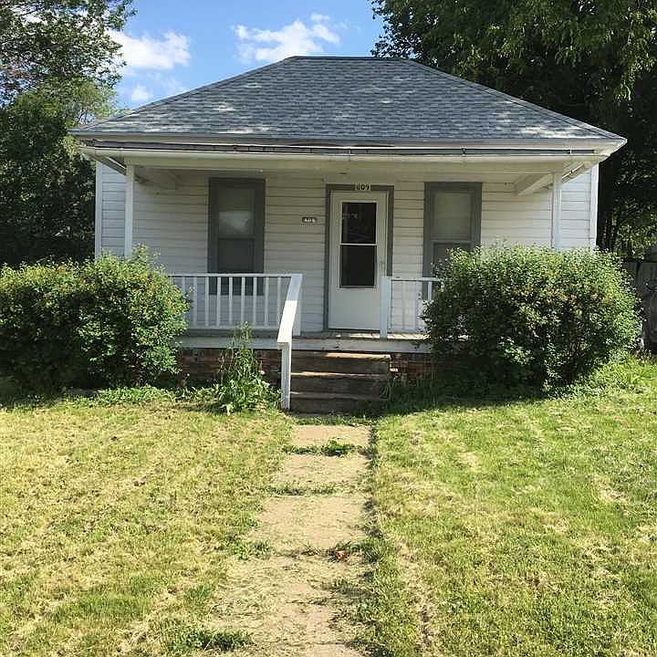 1st image of 609 Central Ave