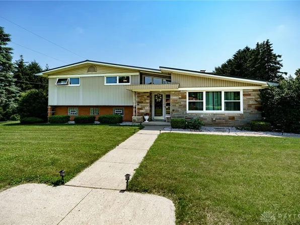 3101 E Leffel Ln, Springfield, OH 45505