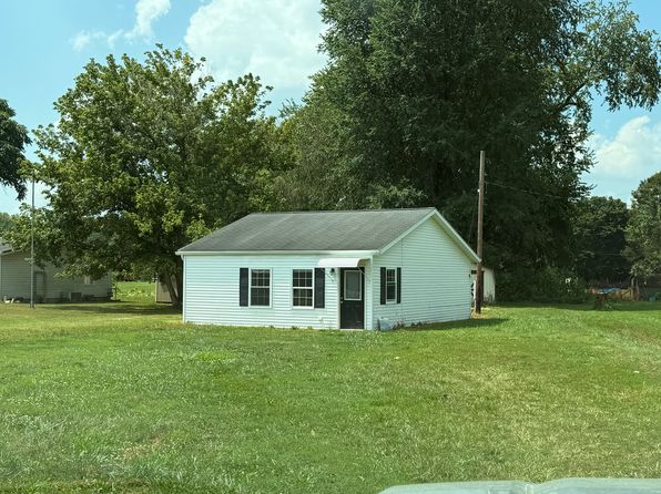 404 E Main St