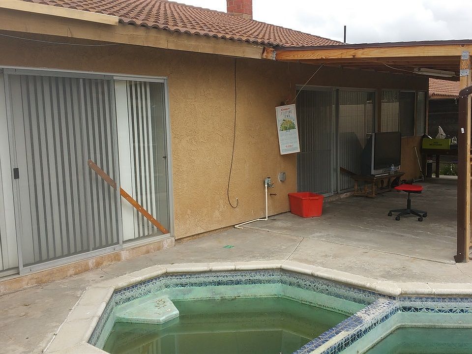 1st image of 221 Jojo Ct