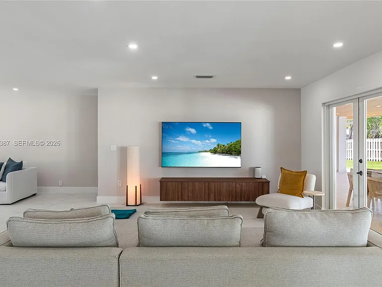 7485 SW 179th St — Photo 35