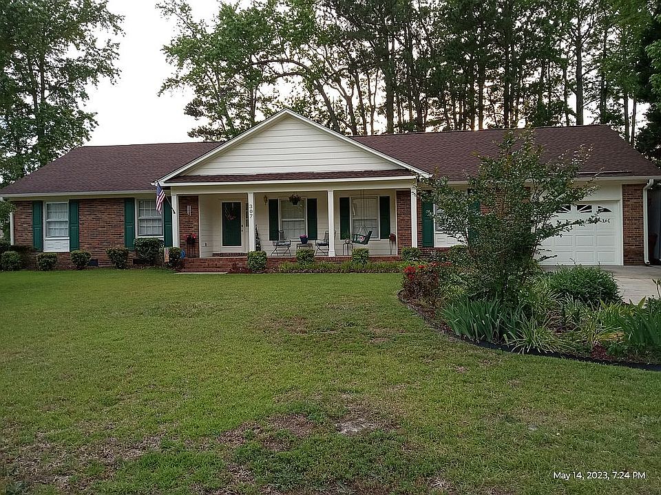 1st image of 307 Wagoner Dr