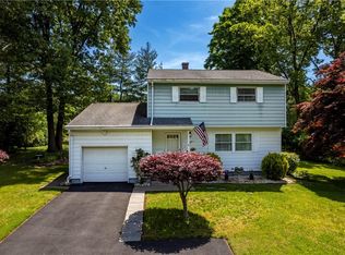 16 Greendale Rd, New City, NY 10956