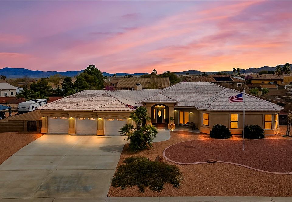 1st image of 2898 Mountain Trail Rd