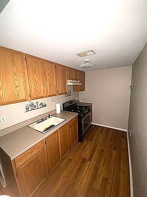3rd image of 63 Quail Ln #1