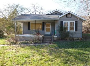 352 S Morgan Branch Rd, Candler, NC 28715