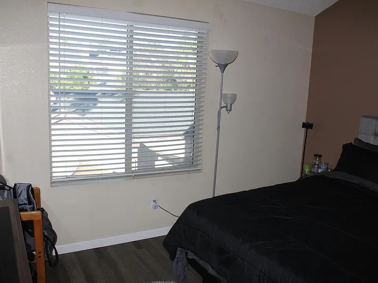 3301 E Kelton Ln #103 — Photo 30