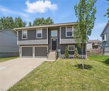 208 NW 111th Ter, Kansas City, MO, 64155