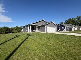 7 Maryknoll Rd, Old Monroe, MO 63369