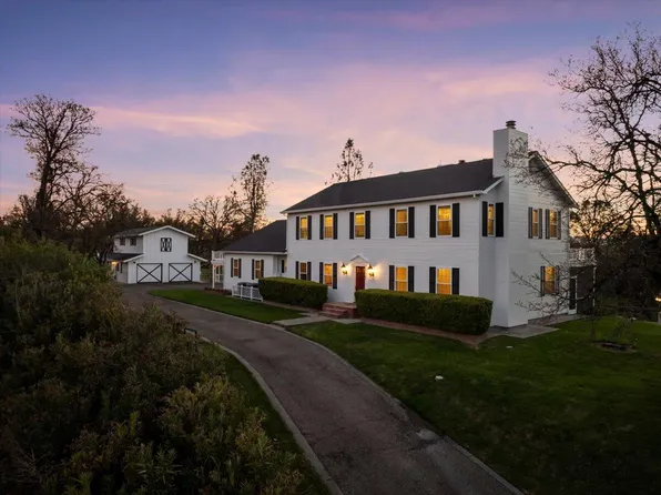 16385 River Heights Dr, Red Bluff, CA 96080