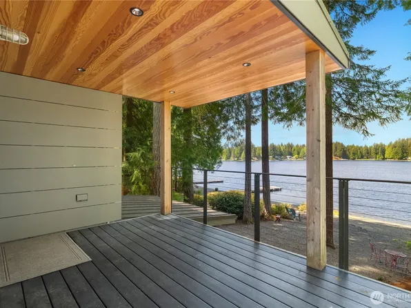451 E Ballantrae Drive, Shelton, WA 98584