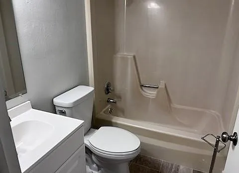 259 Ritchie Ave — Photo 2