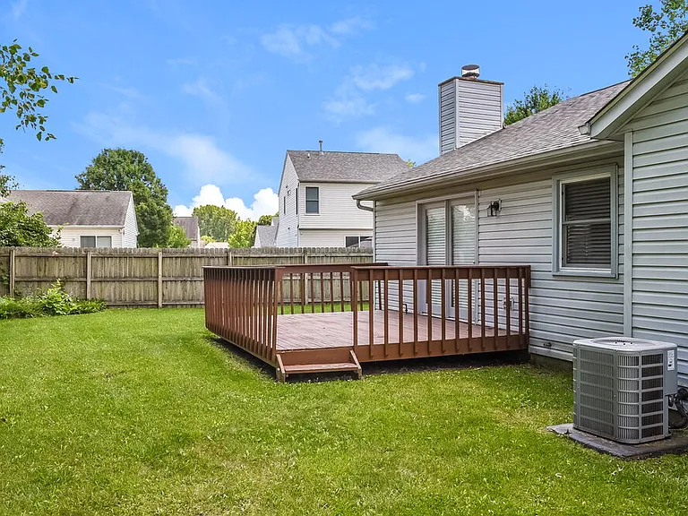 1204 Daylight Dr — Photo 15