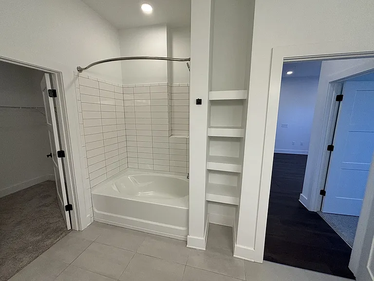 The Argos Apartments on The Beltline — Photo 127