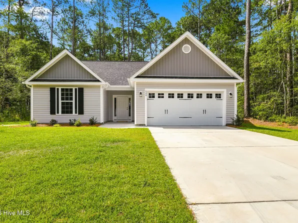 548 Briarwood Drive NW, Calabash, NC 28467