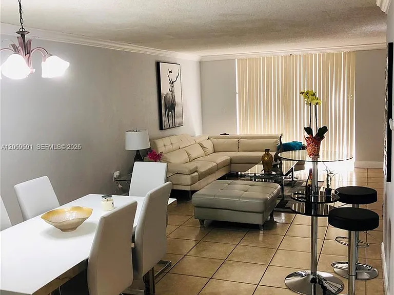 7000 NW 186th St #4-323 — Photo 14
