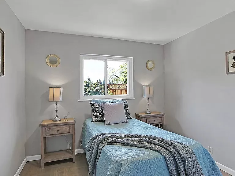 816 Green St — Photo 11