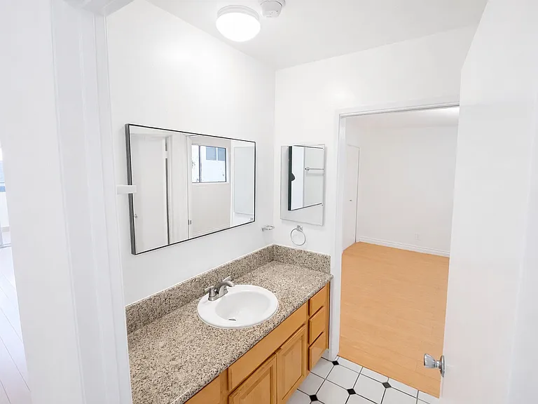 831 3rd St #2-203 — Photo 6