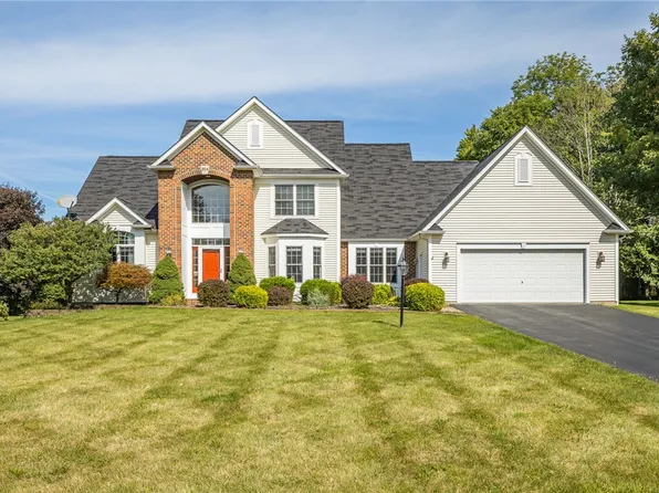 854 Park Haven Dr, Webster, NY 14580